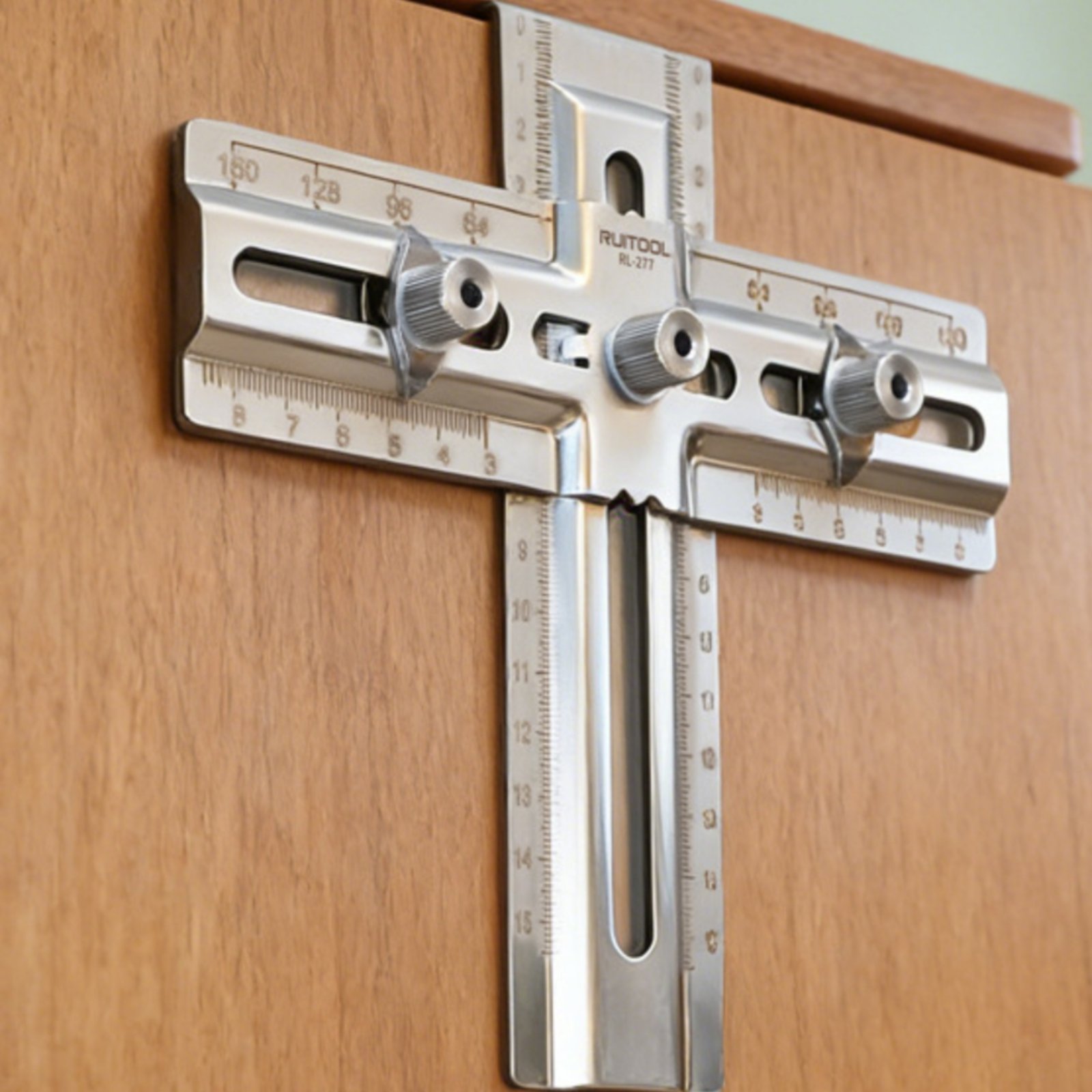 Stainless Steel Hole Guide Lon - Cabinet Handle Pull recensione e prezzo