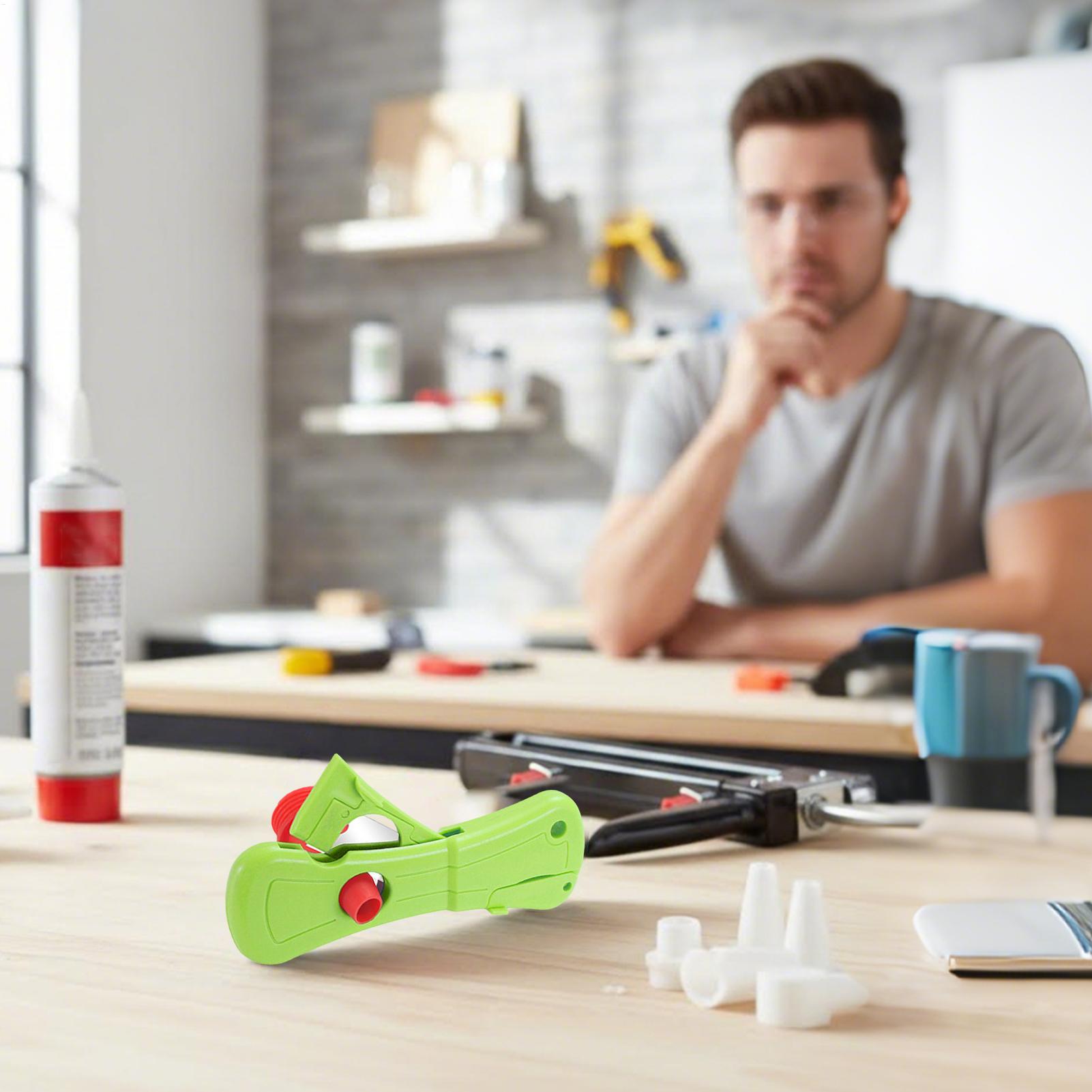 Adhesive Nozzle Cutter Manual  - Home Improvement And Diy recensione e prezzo